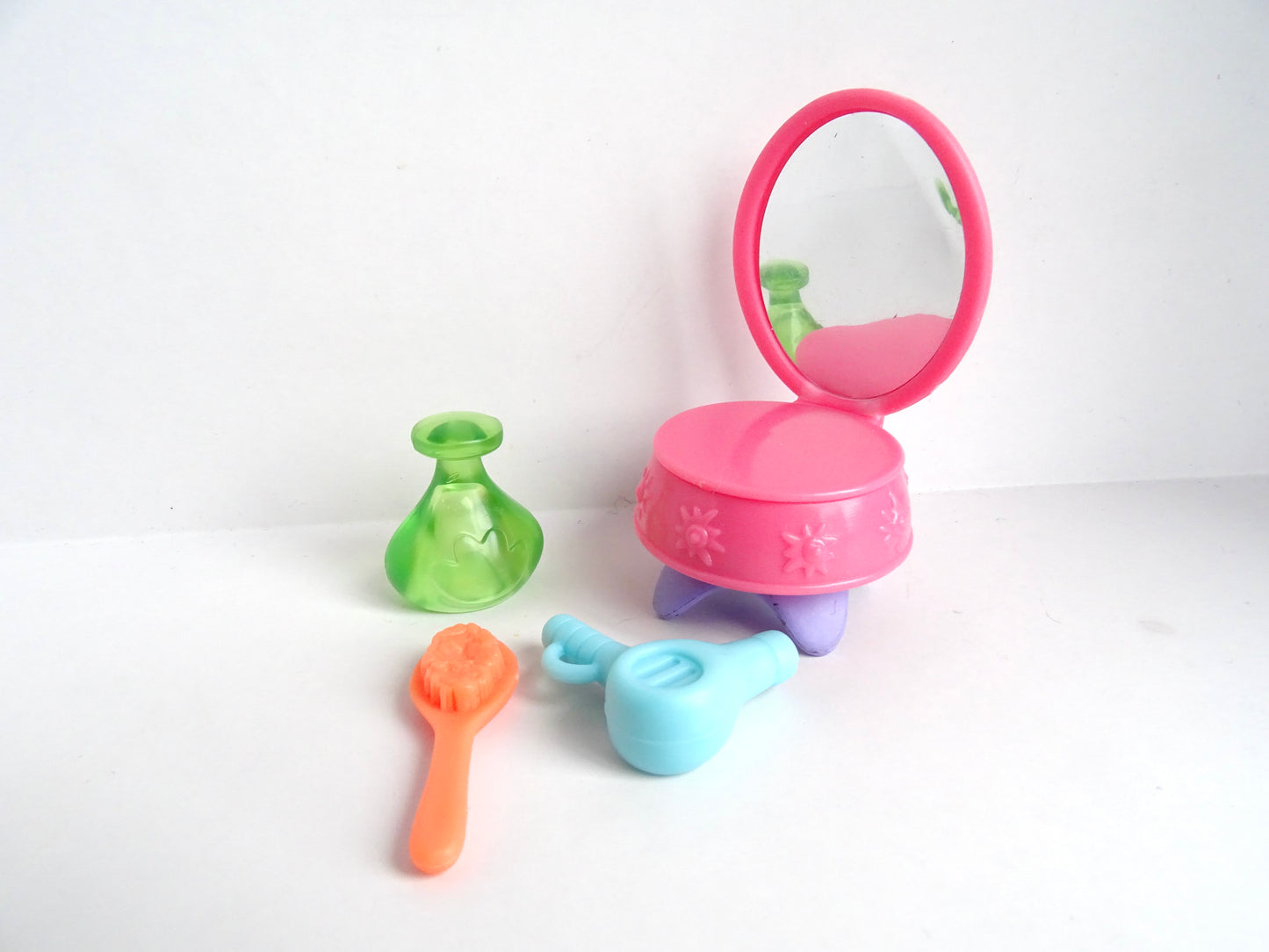 Vanity set accessory bundle
