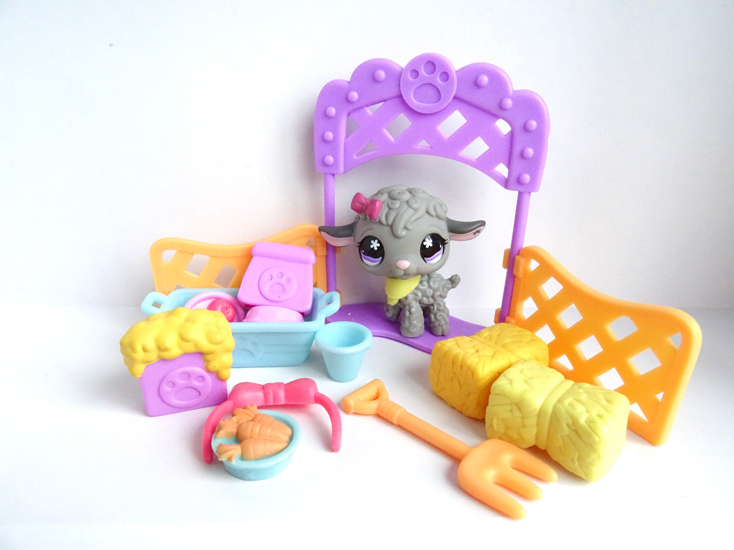 Lps Farm Accessory Set