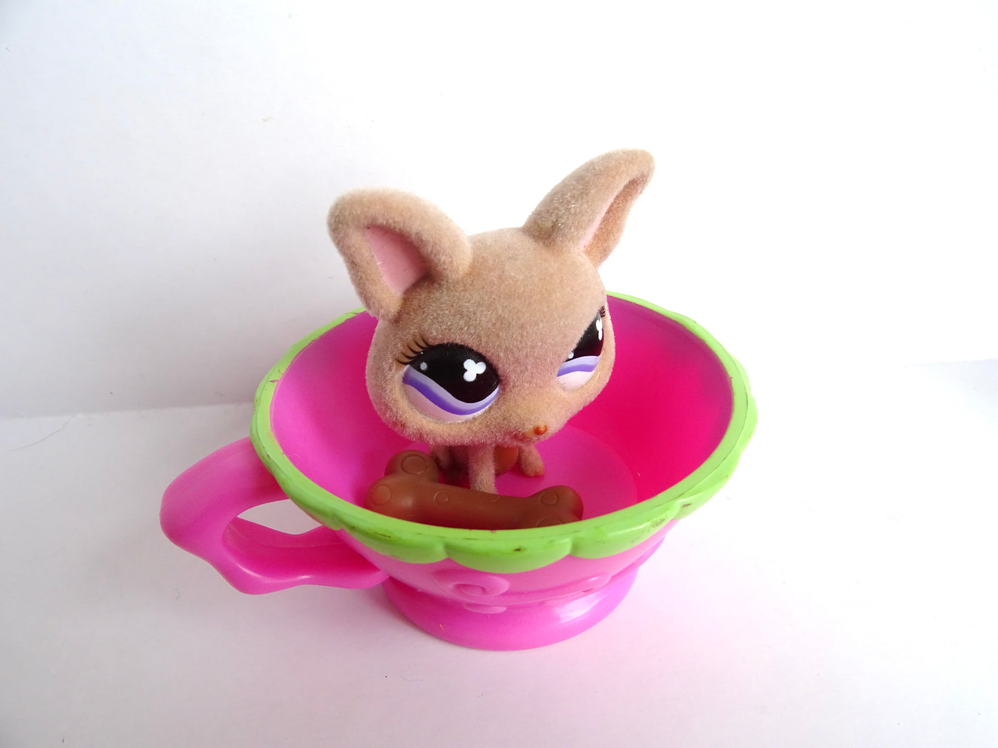 Lps Flocked Chihuahua 461 with Accessories