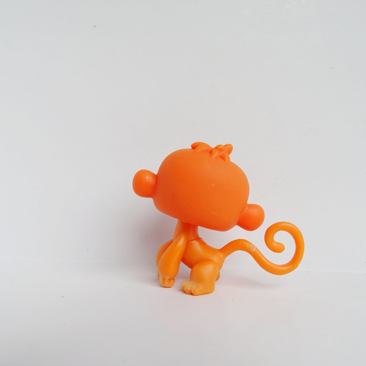 Lps 281 valentines Monkey