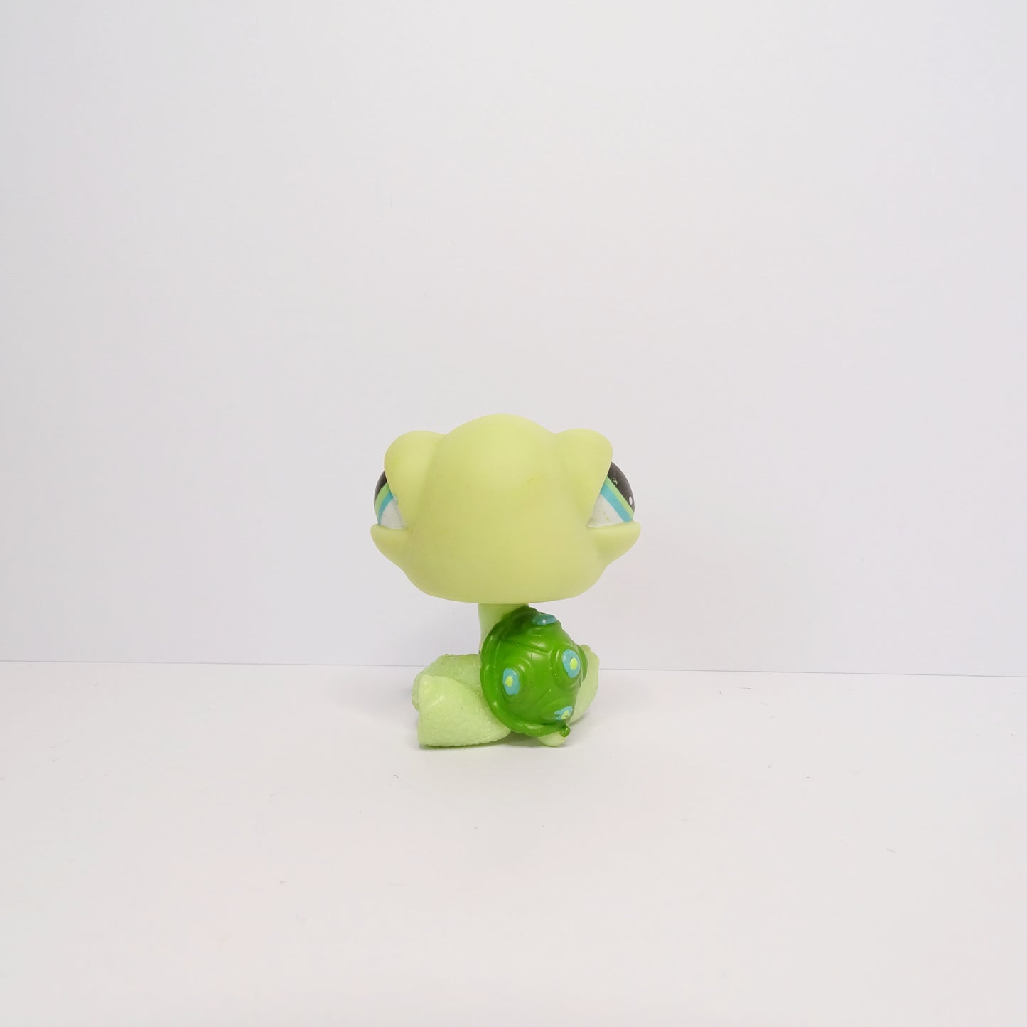 Lps 321 Sitting Turtle