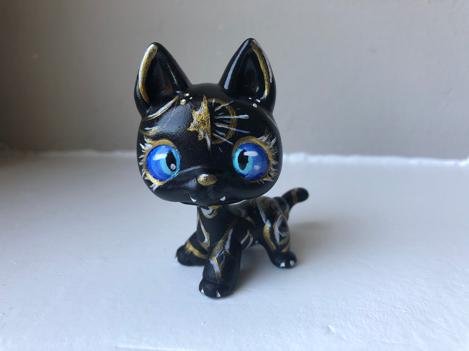 Lps Customs