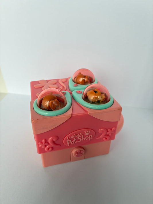 Lps Teeniest Tiniest Pet Shop Compact Playset - With Original Hamsters