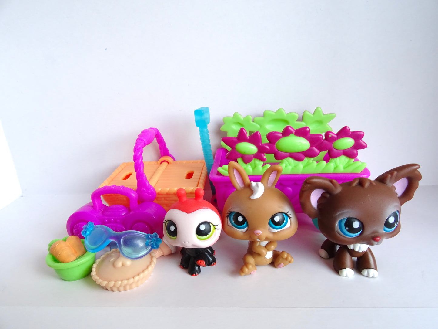 Picnic Time Pets Scenery 3-pack (incomplete)