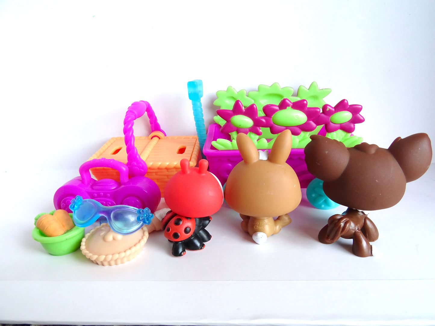 Picnic Time Pets Scenery 3-pack (incomplete)