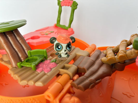 Rare Lps Teeniest Tiniest Pet Shop Compact Playset - With Original Panda