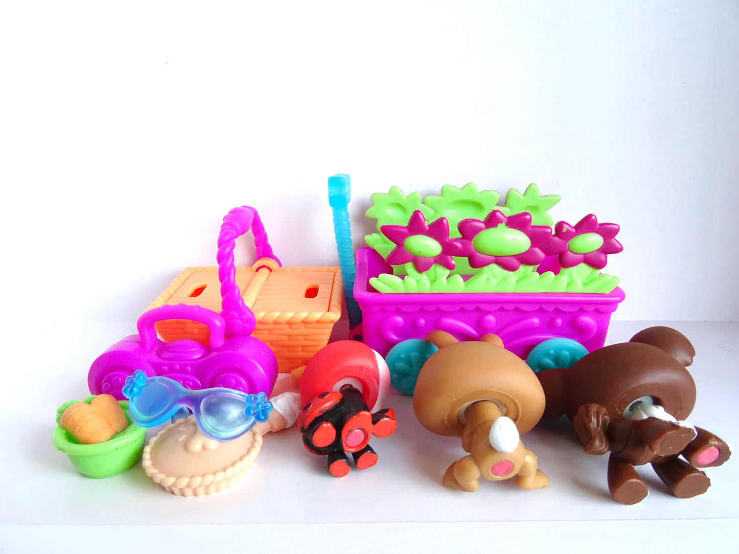 Picnic Time Pets Scenery 3-pack (incomplete)