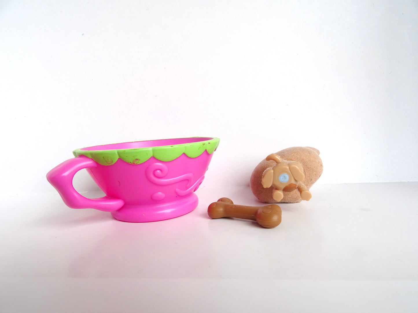 Lps Flocked Chihuahua 461 with Accessories