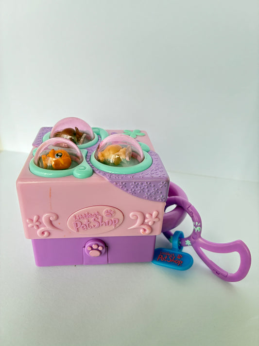 Lps Teeniest Tiniest Pet Shop Compact Playset - With Original Puppy Dogs