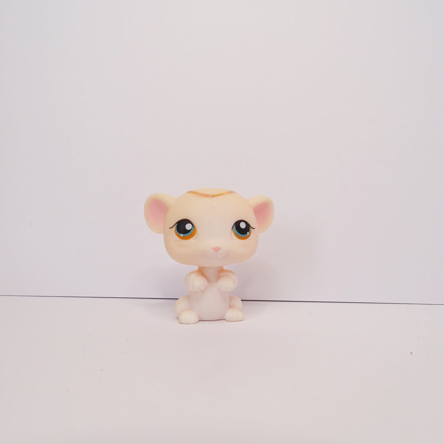 Lps 429 Target Exclusive Mouse