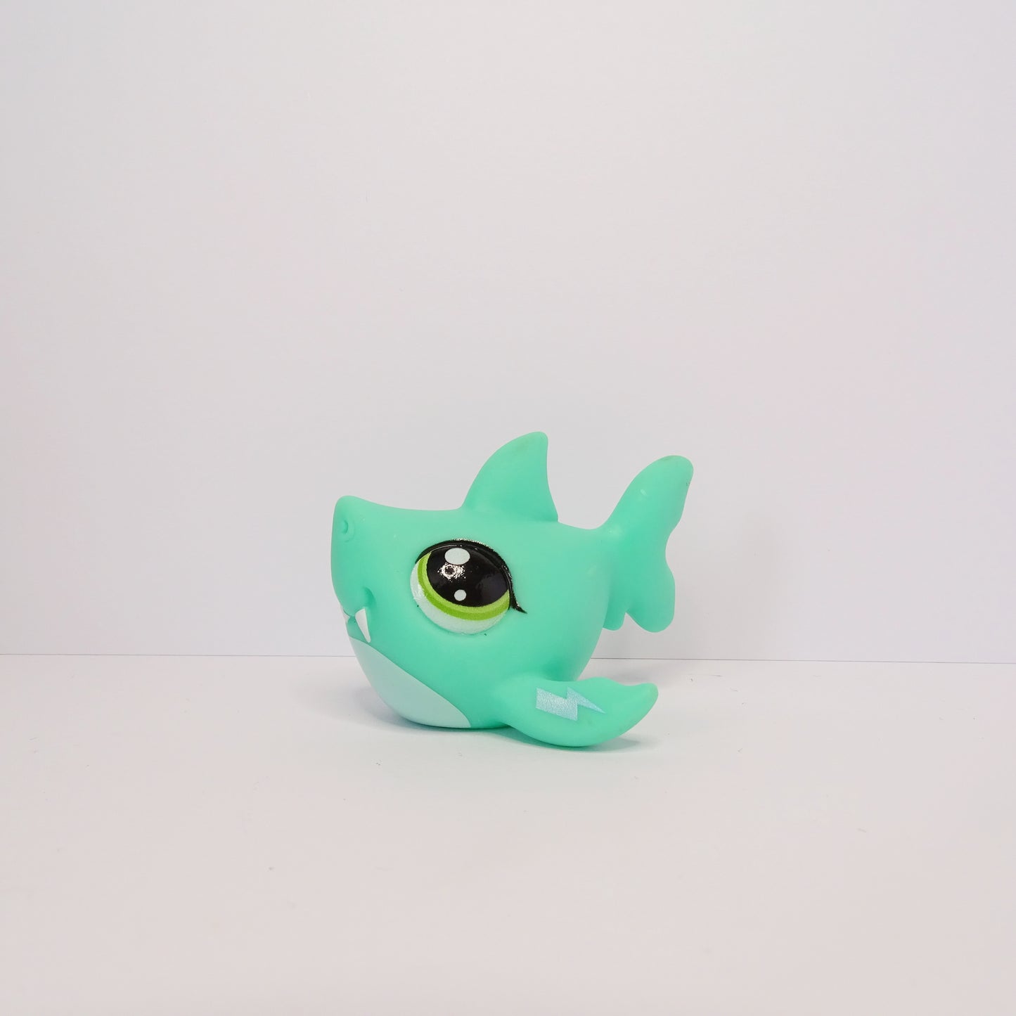 Lps #G7-#14 shark