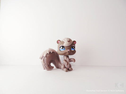 Lps 484 Skunk/Squirrel