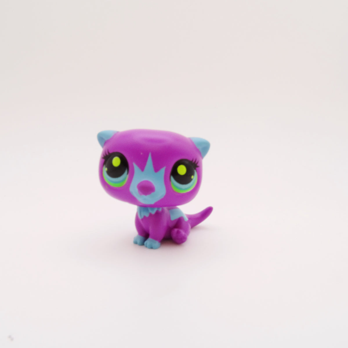 Lps G7 #213 Blacklight Otter